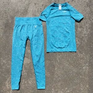 Gymshark Blue Matching short sleeve/leggings set. Size Medium